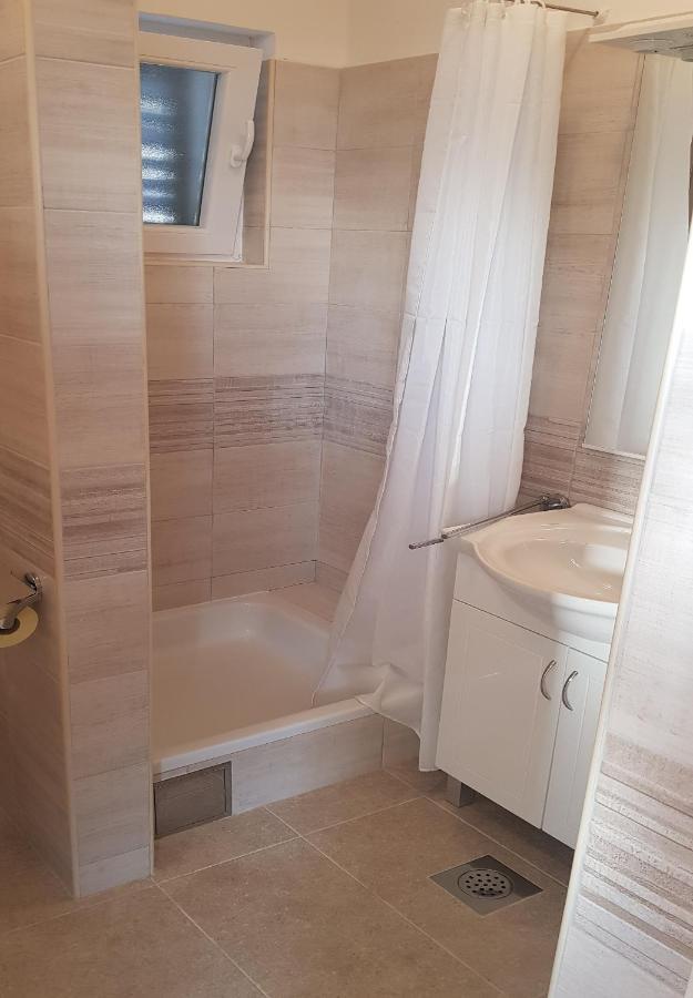 Apartman Andrija ビビニェ エクステリア 写真